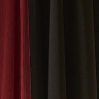 Abito longuette nero con collo dolcevita e drappeggio in tulle bordeaux
