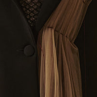 Giacca nera in cady con drappeggio in tulle ambra antica
