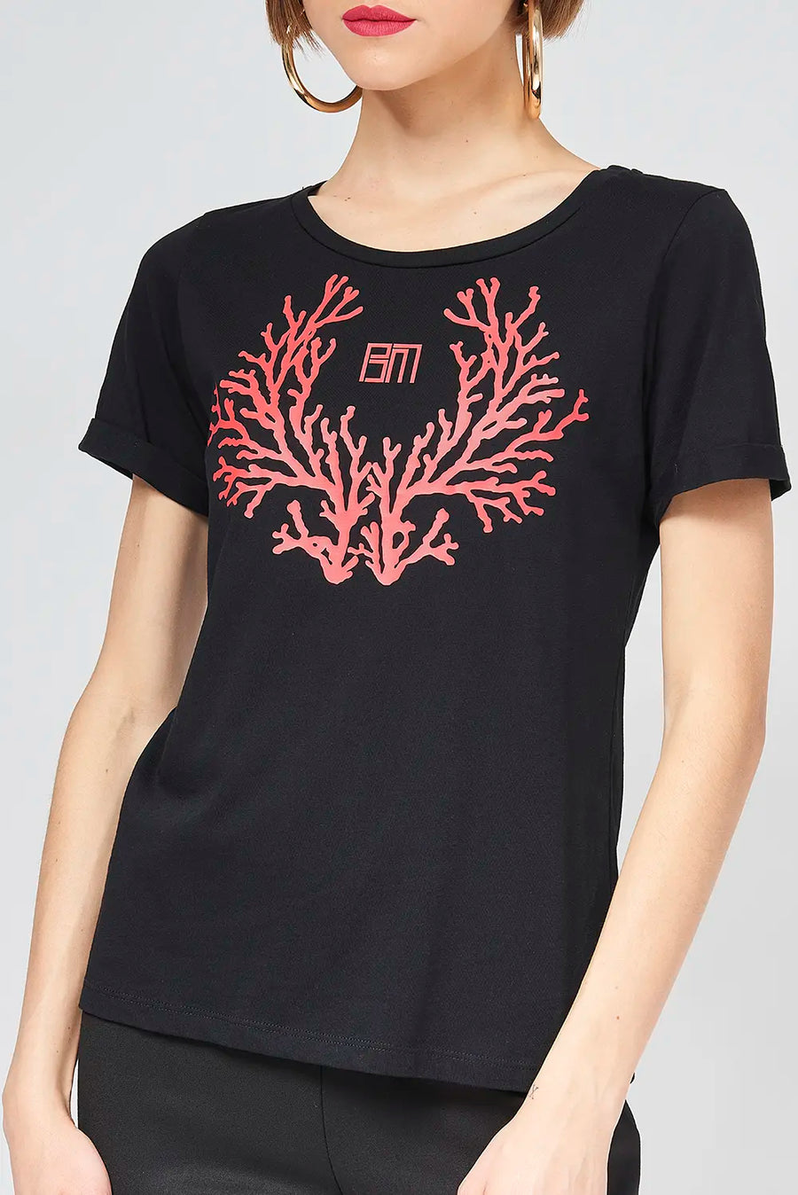 T-shirt nera stampa coralli